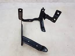 C-MAX BM ORİJİNAL DİREKSİYON POMPA BRAKETİ 1420308