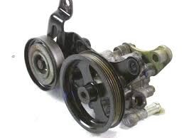 DİREKSİYON POMPASI RAV4 II 2.0 4WD (01-05)