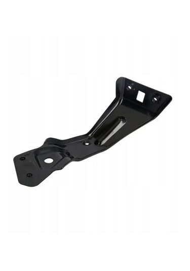 ÇAMURLUK BAĞLANTI BRAKETİ SAĞ VOLKSWAGEN JETTA 20...