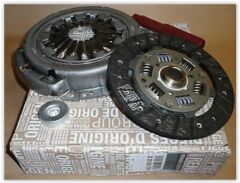 DEBRİYAJ SETİ (BASKI+BALATA) RENAULT CLIO IV 12>...