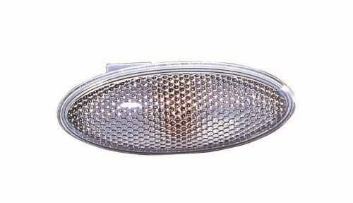 CAMURLUK SINYALI BEYAZ COROLLA 06-12 / AURIS 06-12 / YARIS 05-11 / RAV4 05-12