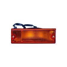 TAMPON SINYALI SAG BEYAZ ISUZU TFR 01-02