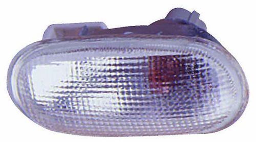 CAMURLUK SINYALI L200 2.5 D-2.5 TD 01-05