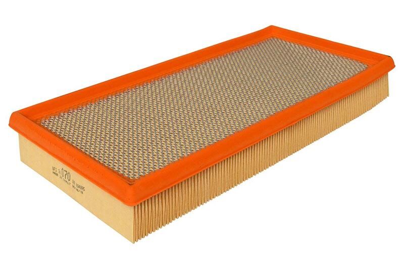 HAVA FILTRESI CARISMA 1.6 - 1.8 96-05 / PAJERO 98-02 / VOLVO S40 - V40 01-04