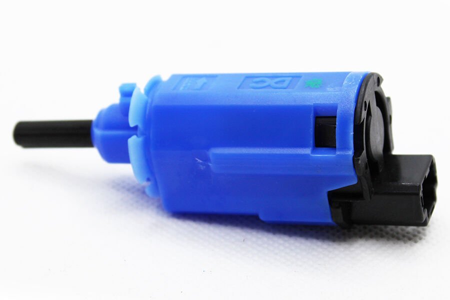 DEBRİYAJ MÜŞÜRÜ CLIO IV-CAPTUR-MEGANE III-IV-TRAFI...