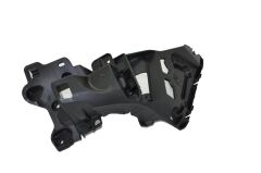 TAMPON BRAKETİ ARKA SOL RENAULT CLIO IV 2013>