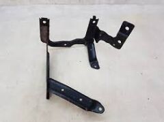 C-MAX BM ORİJİNAL DİREKSİYON POMPA BRAKETİ  1420308