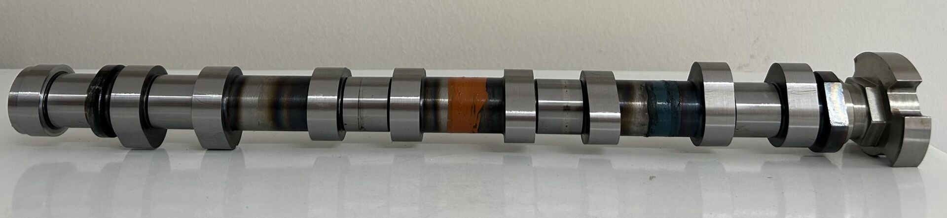 EKSANTRİK MİLİ (EGZOZ) PEUGEOT P207-P208-P308-P508...