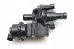 TERMOSTAT KOMPLE RENAULT KADJAR 15> MEGANE IV 1...